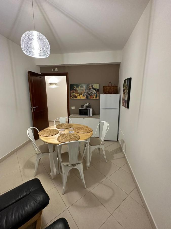 Martanna Villa Карини Екстериор снимка