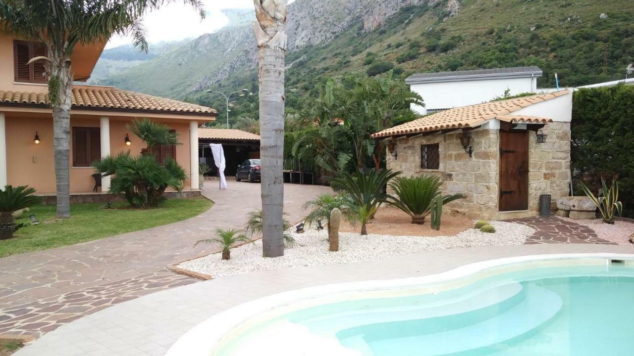 Martanna Villa Карини Екстериор снимка